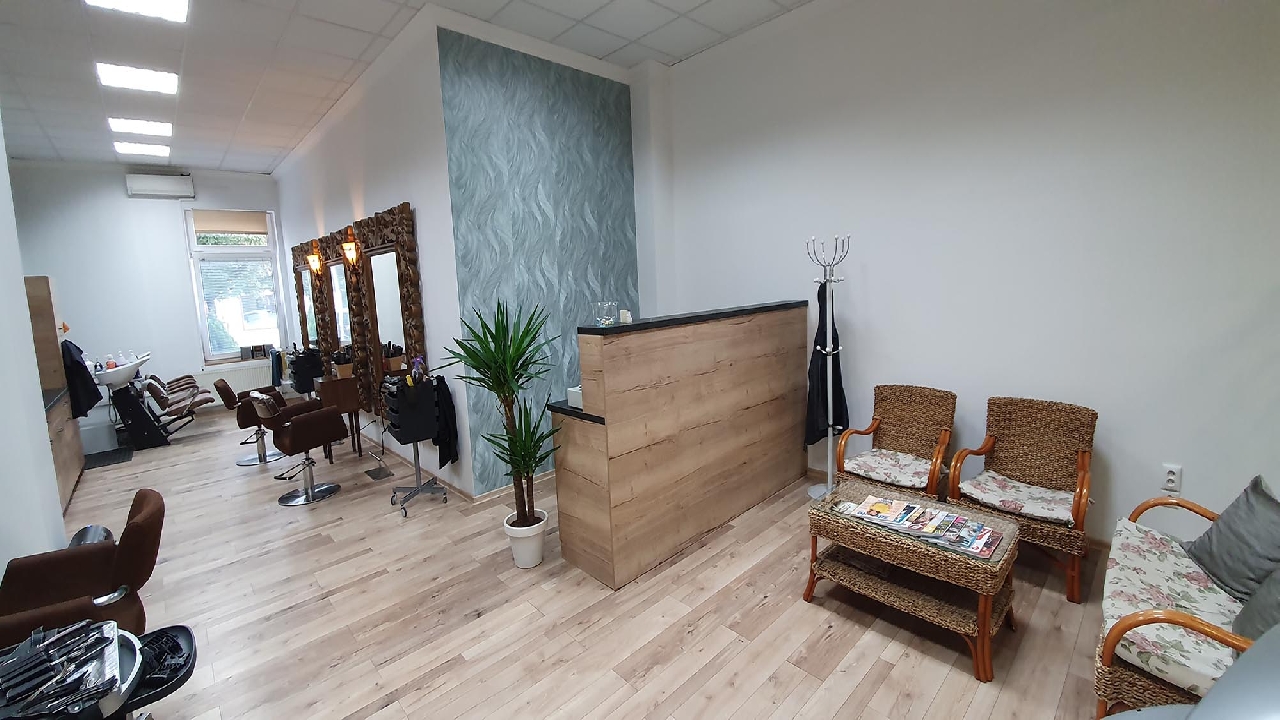 ESCAPE hair studio
